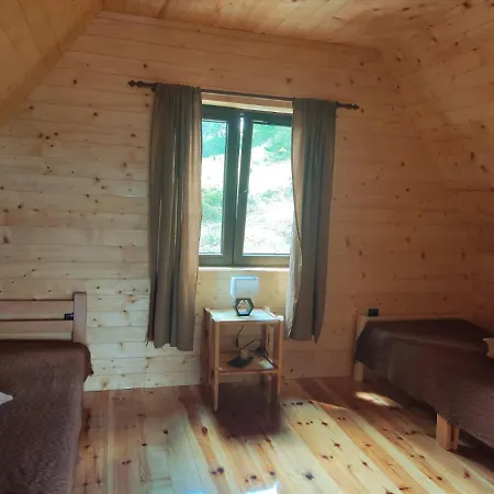 Chalet Sisters