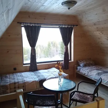 Sisters 木屋 Sekulic