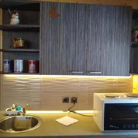 Sisters 木屋 Sekulic